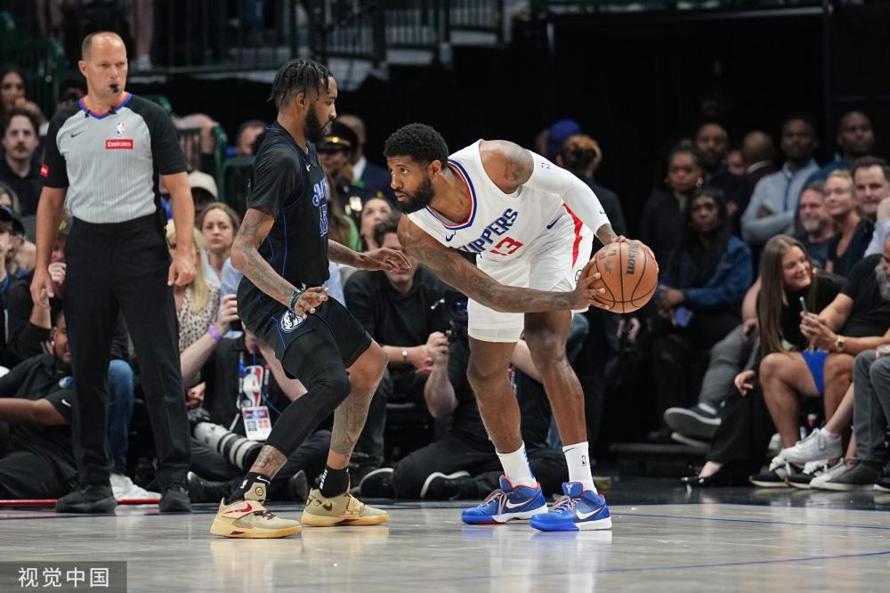 尔马斯抱有 尔马斯抱有