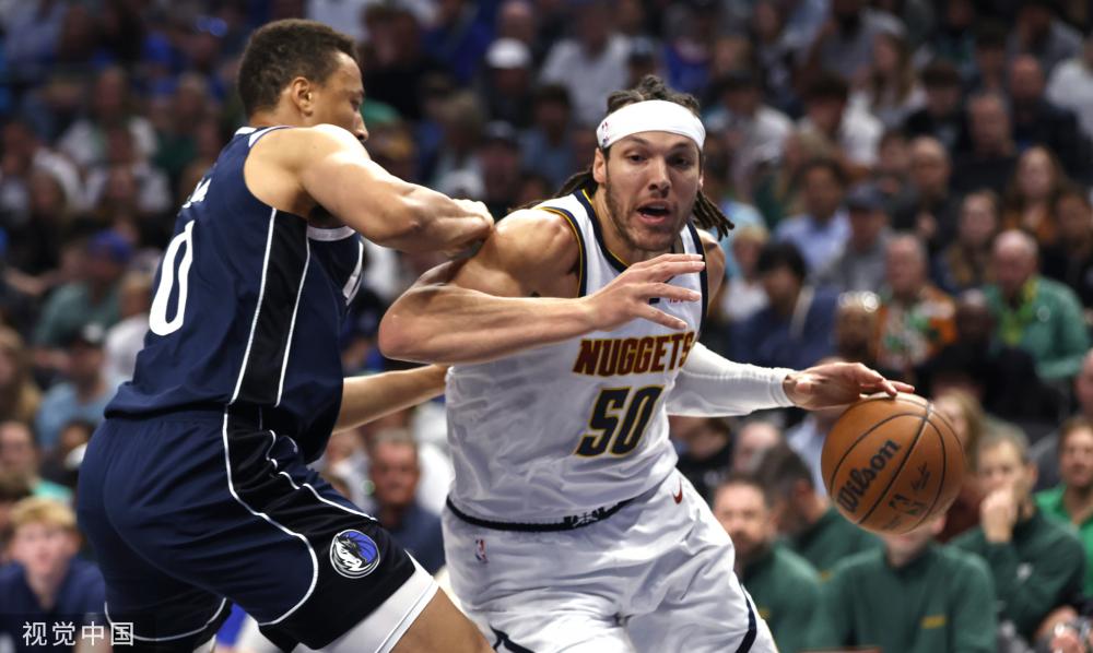 加了更多的 加了更多的