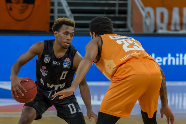 凭借罚球兑 凭借罚球兑